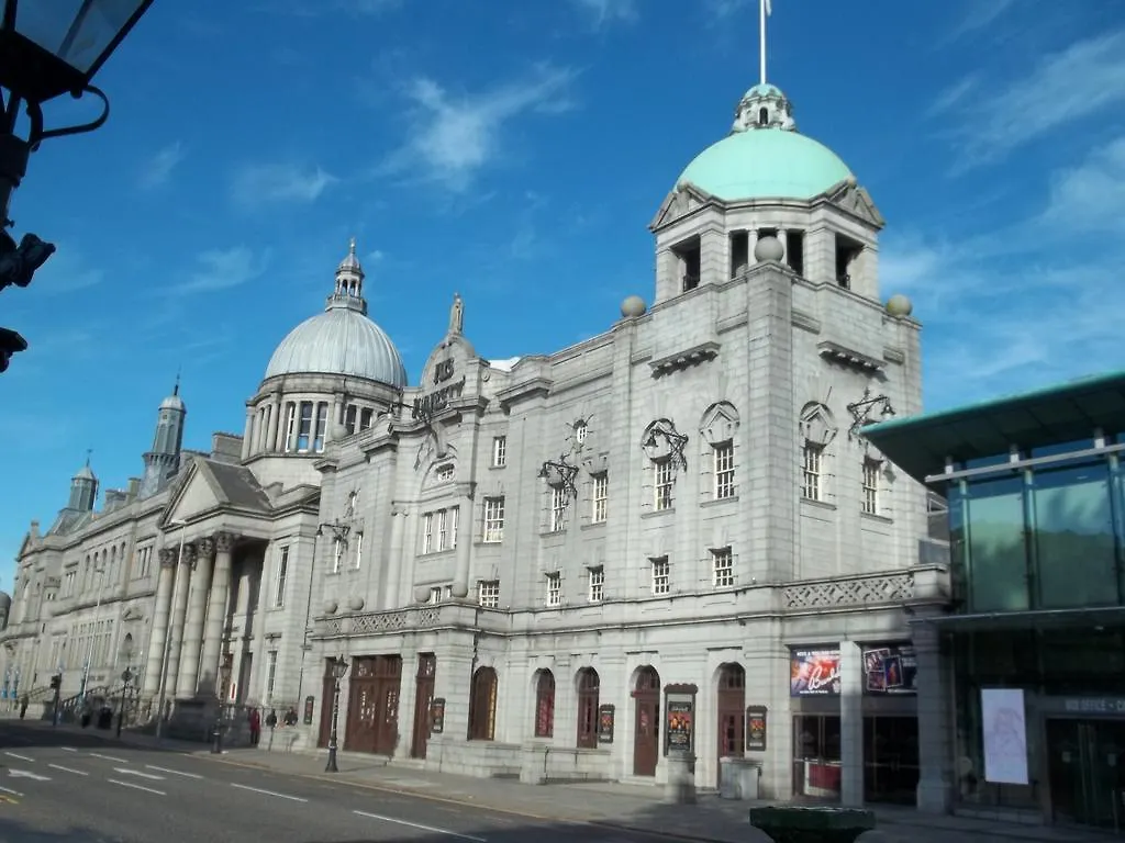 Town Apartments West Mount Street Aberdeen
